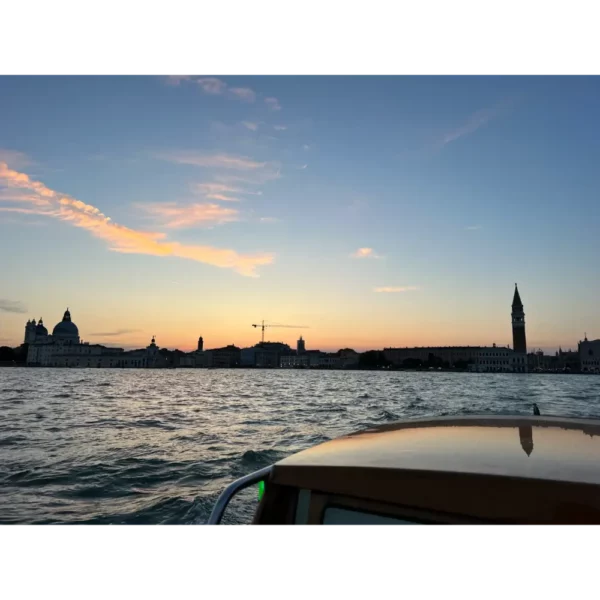 Tramonto veneziano e bolle di prosecco... - immagine 3