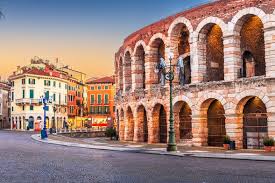 Tour di Verona